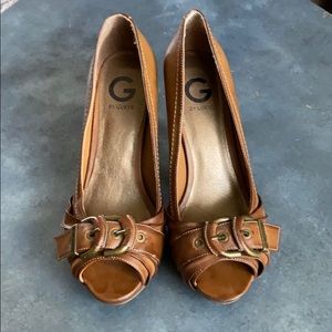 Brown Guess double buckle open toe heels Sz 10